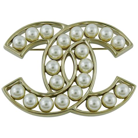 chanel brosche price|vintage chanel brooches.